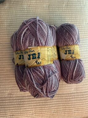 Yarn, Lavender Blend Yarn - Soft Purple Fiber Arts